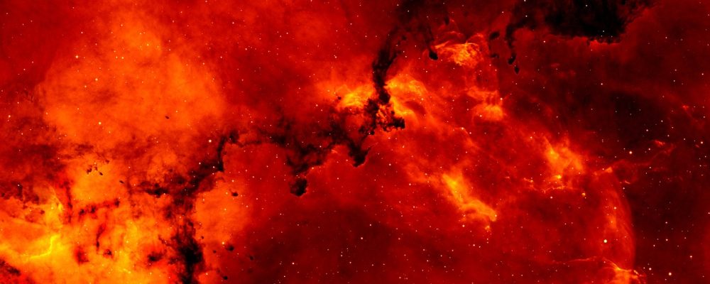 棕色尘埃2宏观宇宙地图示意，展现多个星系势力版图与深空航线，背景为棕红色星云弥漫的银河全景